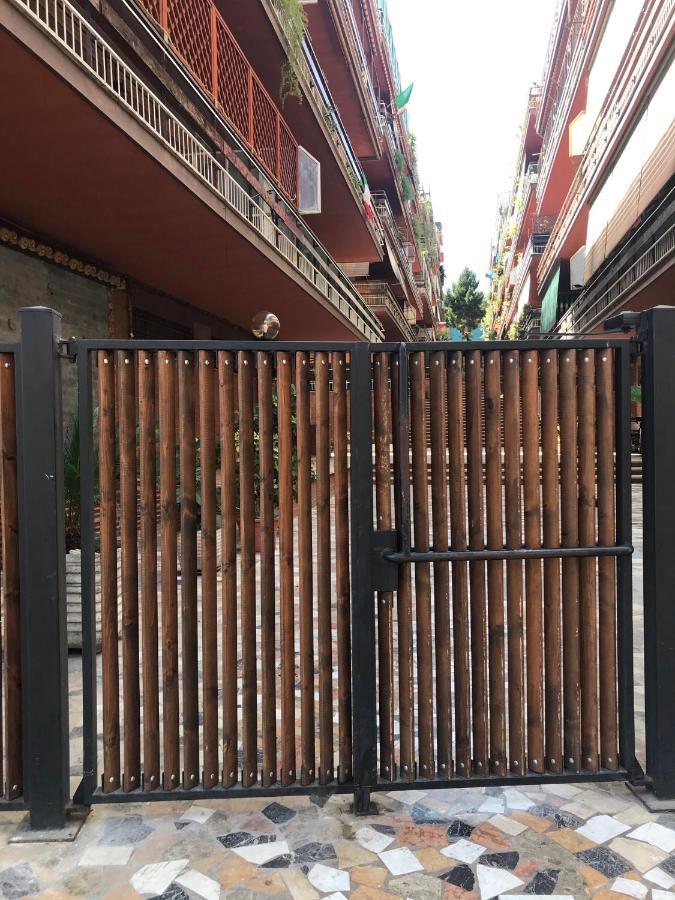 Apartment Grande, Terrazzato Perfetto Per Famiglie E Gruppi Rom